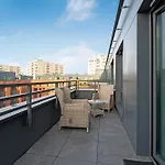 Scala With Parking By Lion 아파트 *