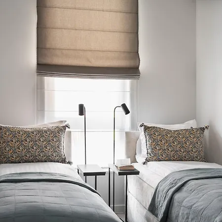 Old Town Scala F With Parking By Lion Gdańsk