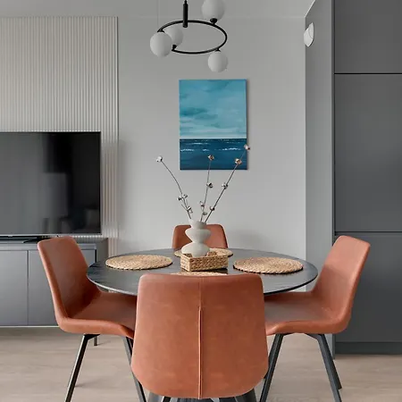 Old Town Scala F With Parking By Lion דירה