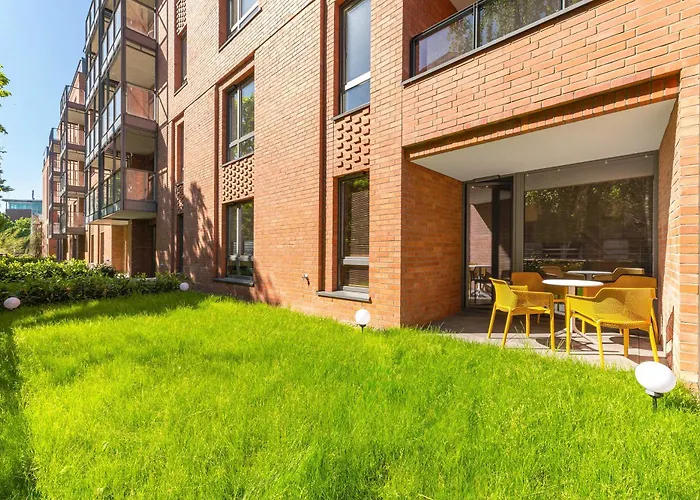 Old Town Scala F With Parking By Lion * Gdańsk